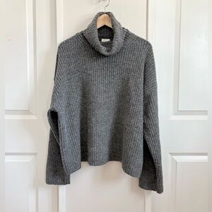 H&M Grey Oversized Turtleneck Ribbed Knit Sweater XL